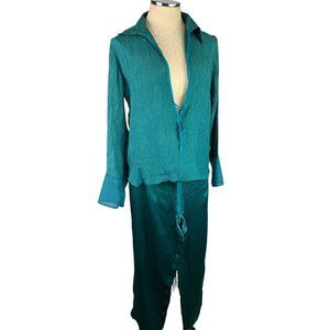 Medium DKNY Women's Emerald Green 2 Piece Loungewear Pajamas Silky Crepe